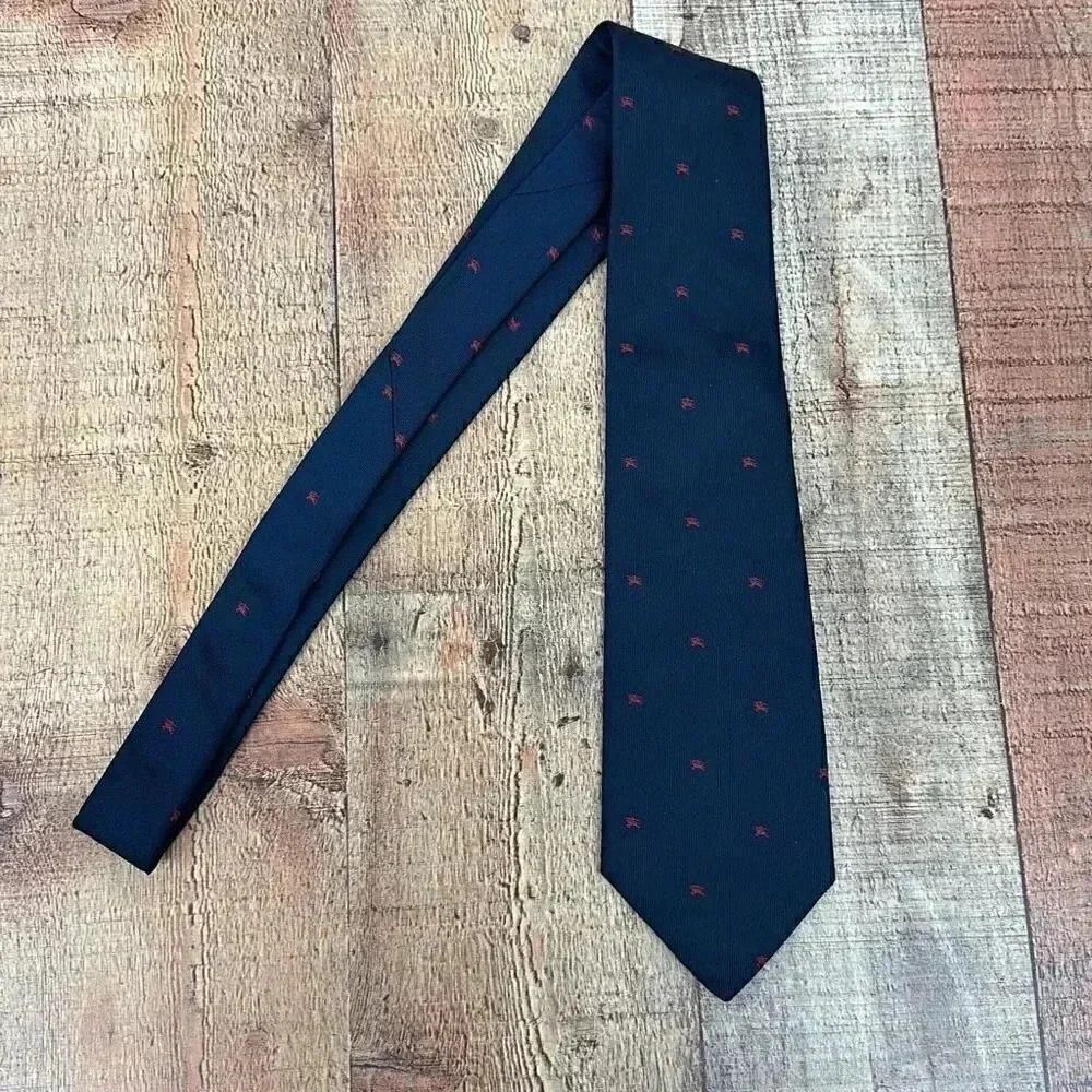 Vintage Burberrys Logo Print Tie 100% Pure Silk Made in USA - Picture 2 of 7